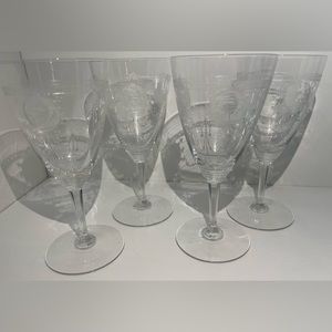 Set of 4 Vintage Heisey Etched Piped Piper Water Goblets